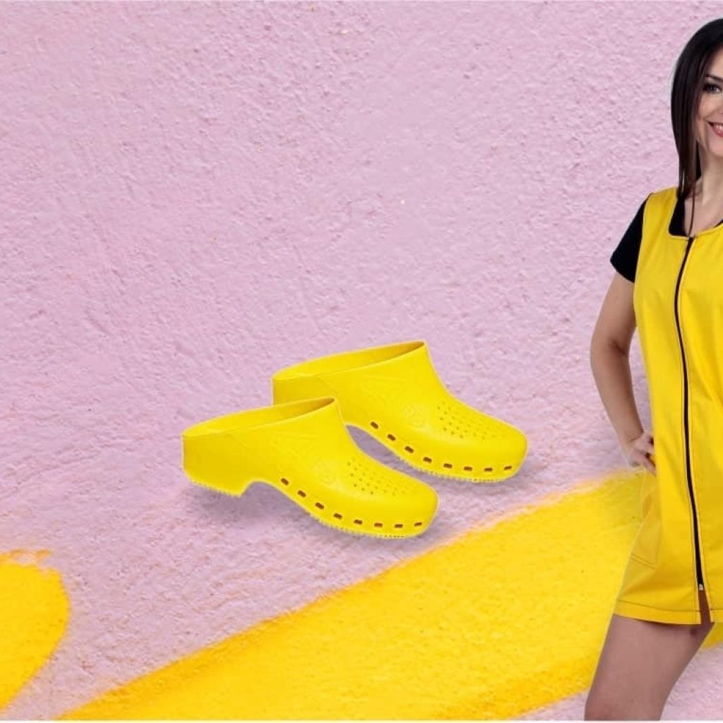 grembiuli-maestra-gialli-scuola-infanzia-asilo-nido